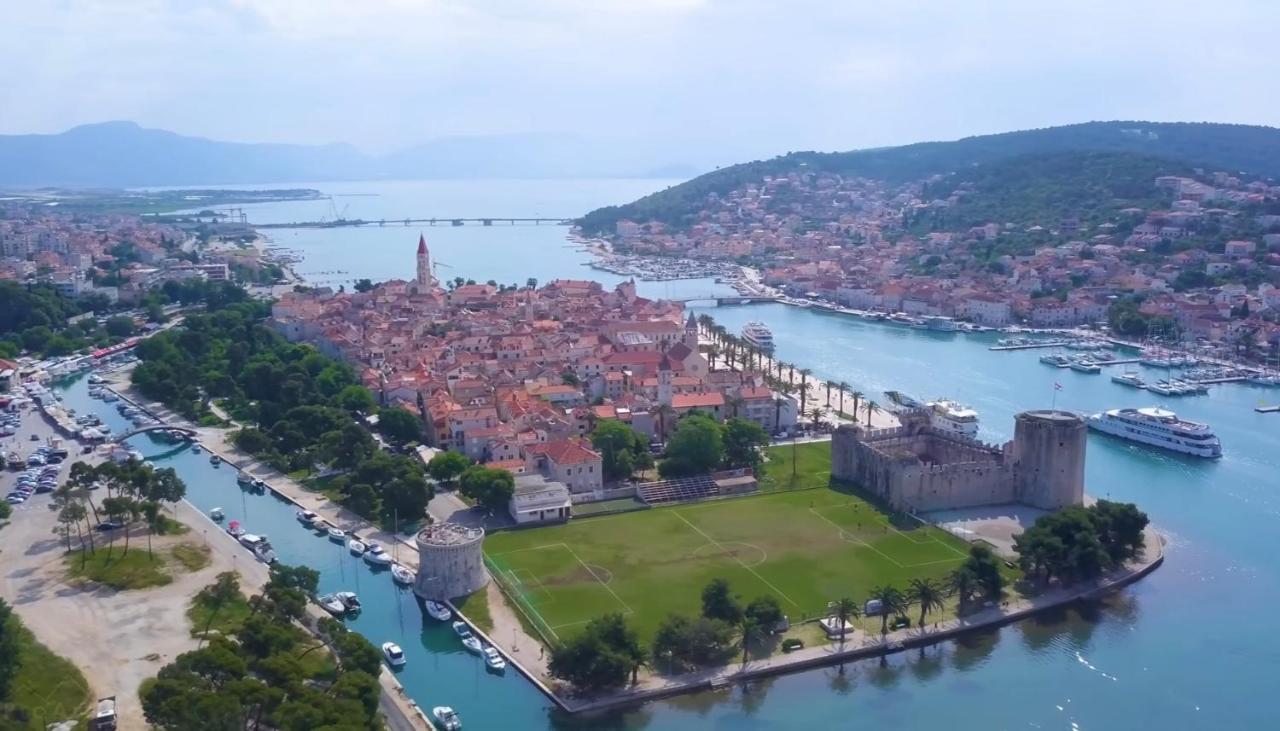 Villa Mira Trogir Exterior foto