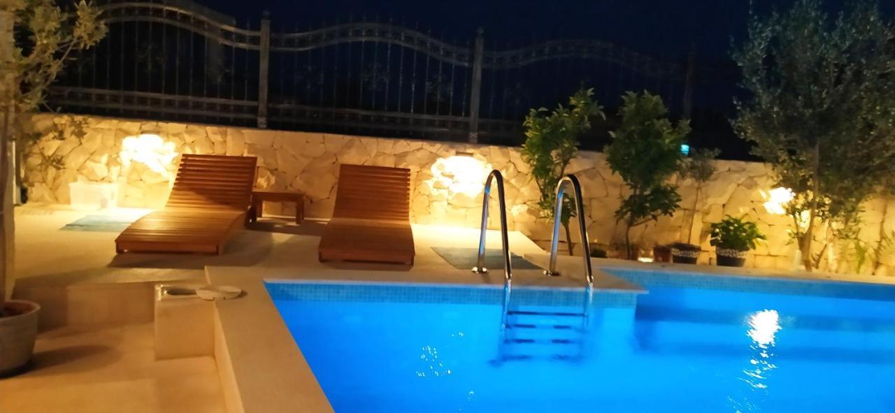 Villa Mira Trogir Exterior foto